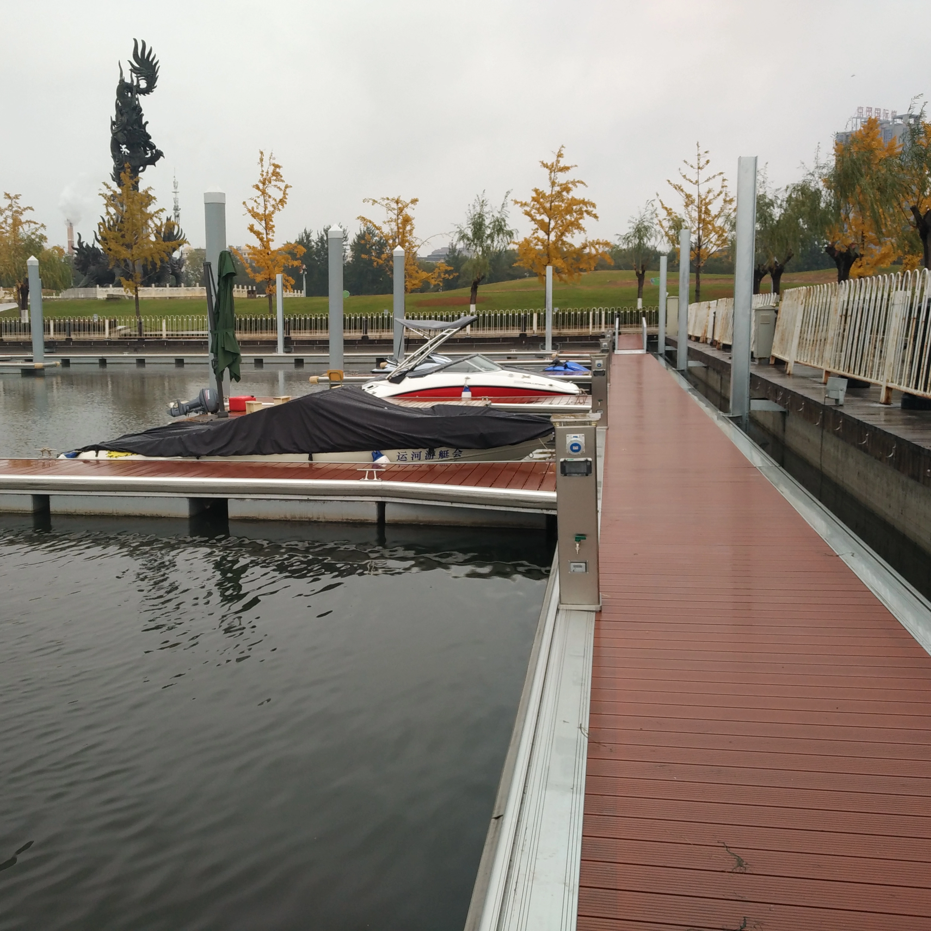Horizon High Quality Concrete Fuel Floating Dock