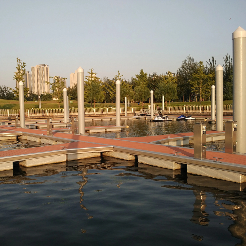 Horizon High Quality Concrete Fuel Floating Dock