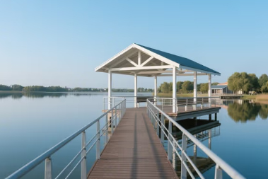 What Is The Life Expectancy of A Floating Pontoon ?