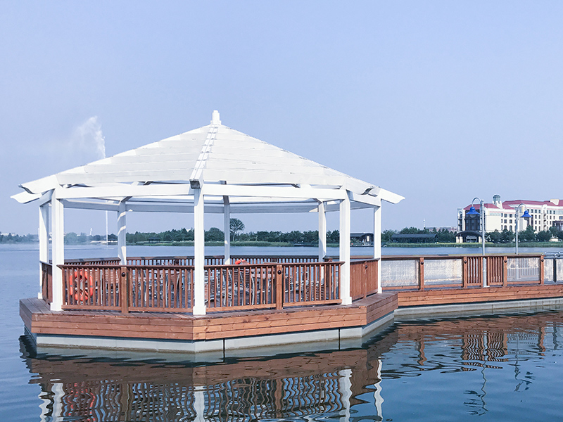 Shaihai Desney Park Floating Dock