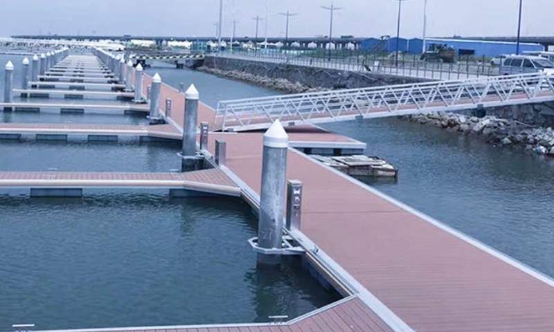 Shenzhen-International-Airport-Marina-Floating-Dock